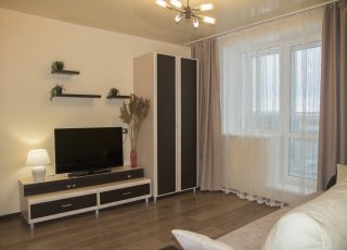 1-комнатная квартира с джакузи на Парижской Коммуны, 40