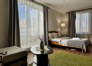 1-комнатная квартира с рабочим местом на Парижской Коммуны, 50