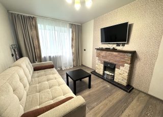 2-комнатная квартира с камином на Ломоносова, 17